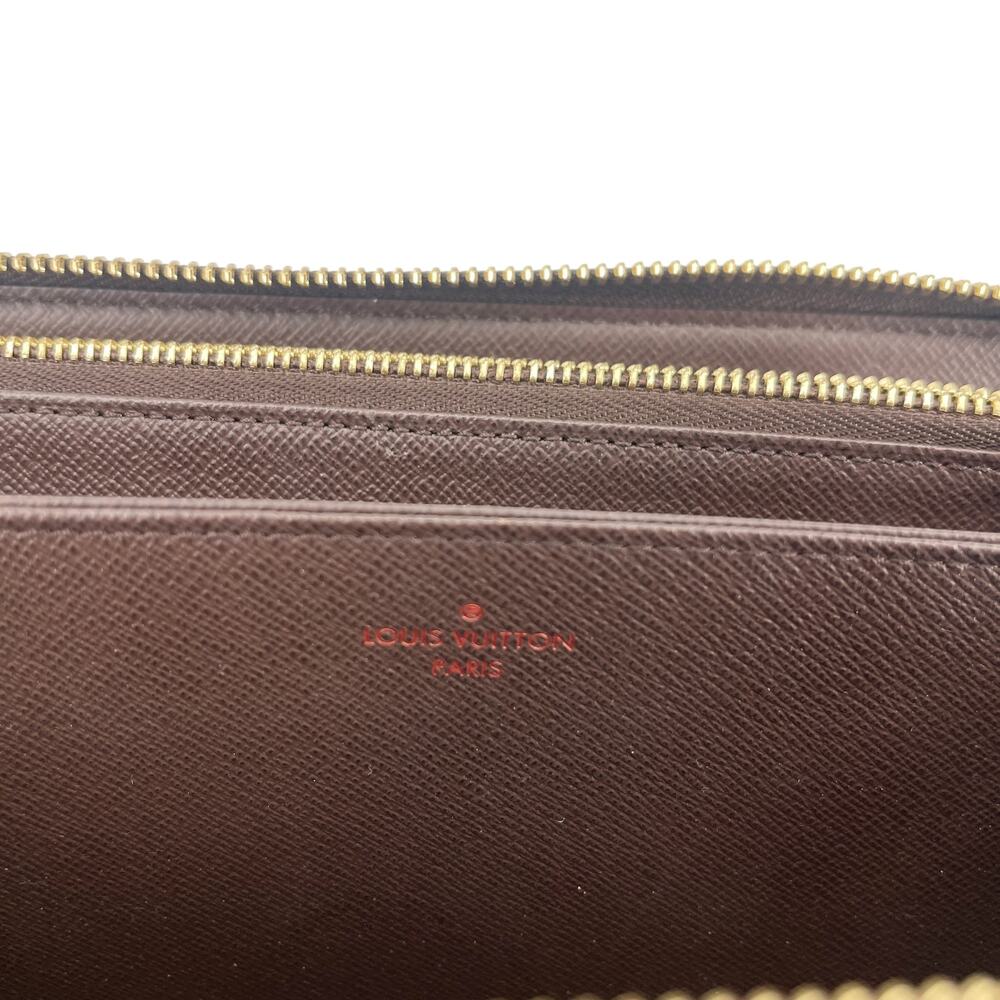 Louis Vuitton Zippy Wallet Damier Ebene LV Quiet Luxury - Picture 8 of 13